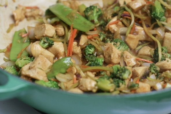 (Easy) Ginger-Garlic Chicken Stir-Fry