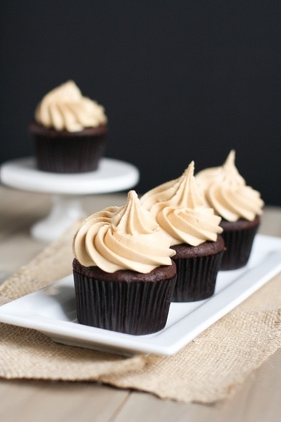 Chocolate Cupcakes with Biscoff Buttercream Icing from thelittlekitchen.net Chocolate Cupcakes with Biscoff Buttercream Icing from thelittlekitchen.net