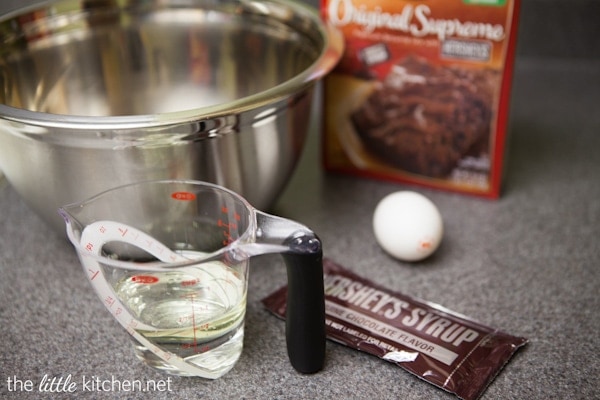 Candy Stuffed Brownie Bites from DualFood
