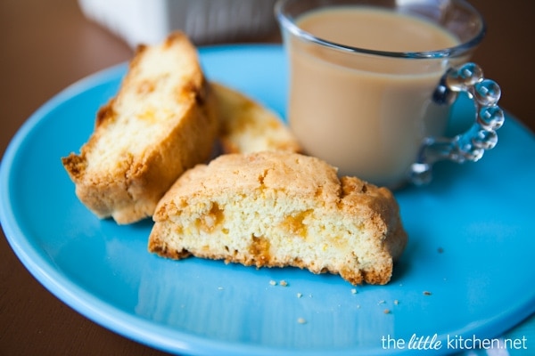 Meyer Lemon and White Chocolate Biscotti from DualFood