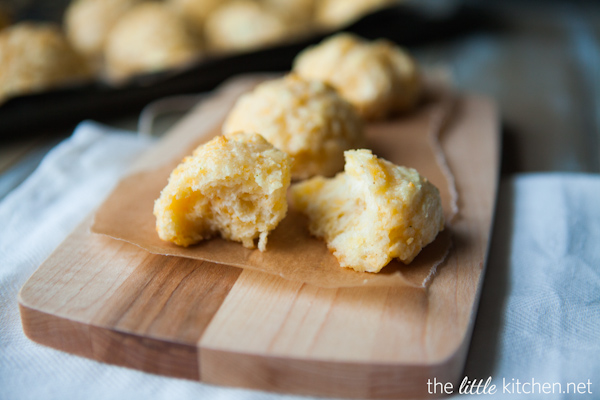 Garlic Cheddar Biscuits from DualFood