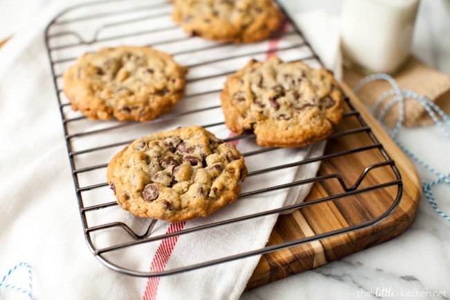 DoubleTree Hotel Chocolate Chip Cookies thelittlekitchen.net DoubleTree Hotel Chocolate Chip Cookies thelittlekitchen.net