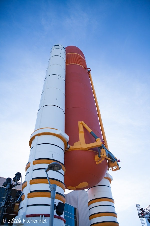 Shuttle Atlantis at Kennedy Space Center Visitor Complex, Florida Shuttle Atlantis at Kennedy Space Center Visitor Complex, Florida