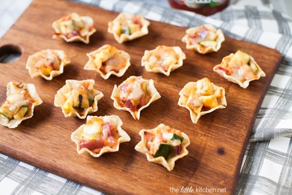 Tostitos SCOOPS! with Grilled Vegetables and Pepper Jack Cheese from DualFood Tostitos SCOOPS! with Grilled Vegetables and Pepper Jack Cheese from DualFood