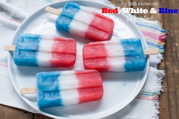 Red, White & Blue Popsicles from thelittlekitchen.net Red, White & Blue Popsicles from thelittlekitchen.net