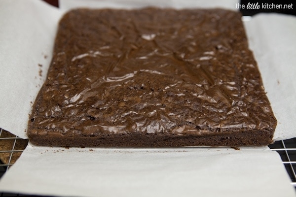 Chocolate Chip Mocha Cookie Dough Brownies from thelittlekitchen.net Chocolate Chip Mocha Cookie Dough Brownies from thelittlekitchen.net