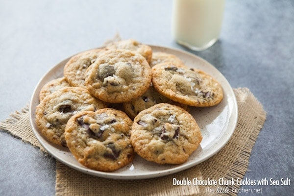 Double Chocolate Chunk Cookies with Sea Salt from thelittlekitchen.net #fbcookieswap Double Chocolate Chunk Cookies with Sea Salt from thelittlekitchen.net #fbcookieswap