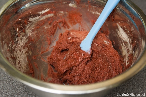 Red Velvet Cream Cheese Crinkle Cookies from thelittlekitchen.net Red Velvet Cream Cheese Crinkle Cookies from thelittlekitchen.net