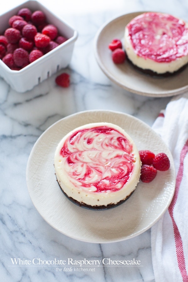 White Chocolate Raspberry Cheesecake from thelittlekitchen.net White Chocolate Raspberry Cheesecake from thelittlekitchen.net
