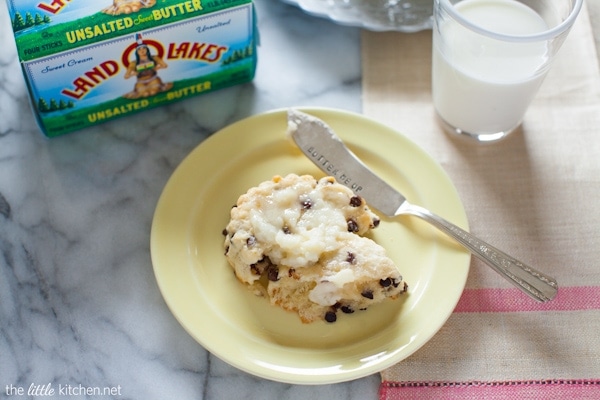 Chocolate Chip Scones from thelittlekitchen.net Chocolate Chip Scones from thelittlekitchen.net