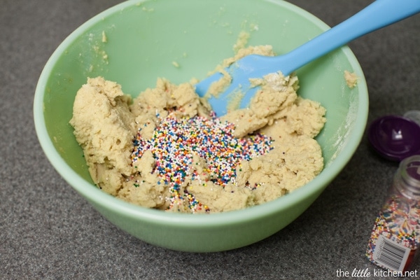 Dark Chocolate Dipped Funfetti Shortbread Cookies from thelittlekitchen.net Dark Chocolate Dipped Funfetti Shortbread Cookies from thelittlekitchen.net