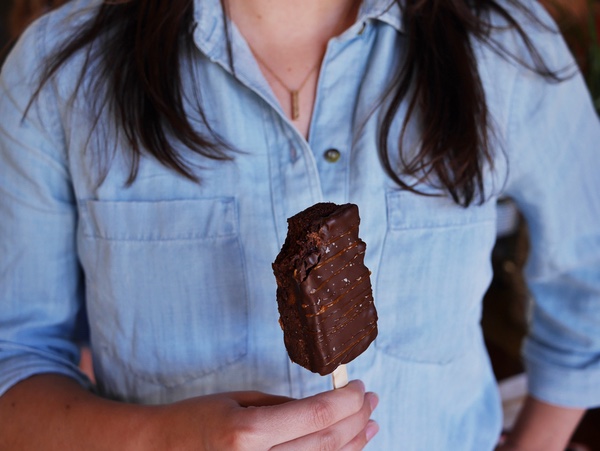 brownie pop thelittlekitchen.net brownie pop thelittlekitchen.net