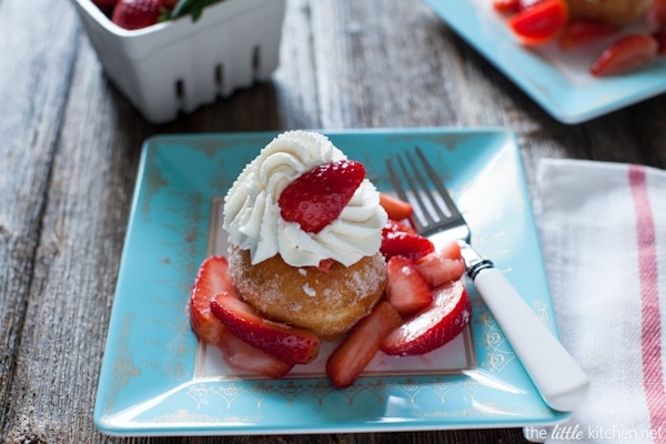 Strawberry Shortcake Donuts from thelittlekitchen.net Strawberry Shortcake Donuts from thelittlekitchen.net