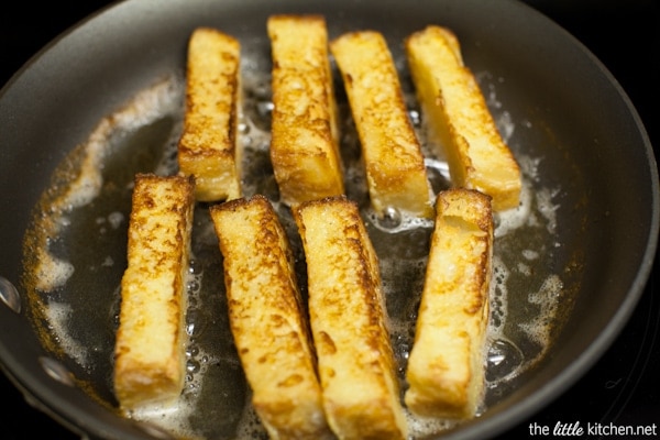 French Toast Sticks with Maple Butter Dipping Sauce from DualFood thelittlekitchen.net French Toast Sticks with Maple Butter Dipping Sauce from DualFood thelittlekitchen.net