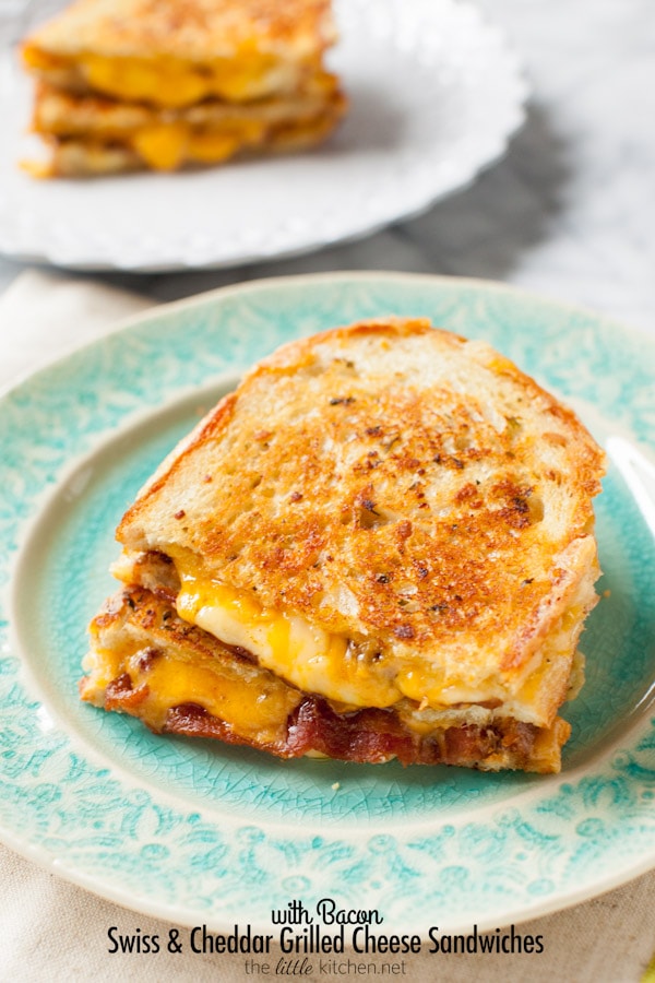 Swiss & Cheddar Grilled Cheese Sandwiches from thelittlekitchen.net Swiss & Cheddar Grilled Cheese Sandwiches from thelittlekitchen.net