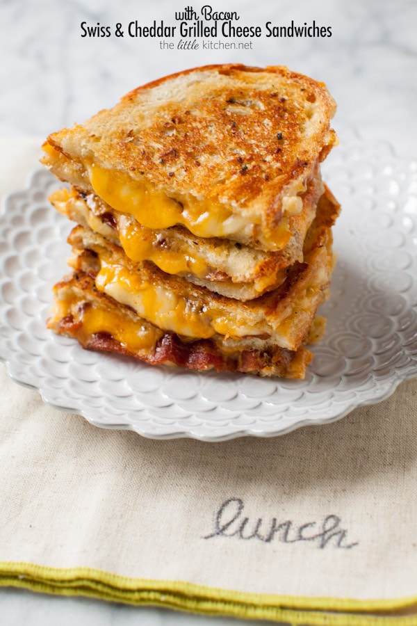 Swiss & Cheddar Grilled Cheese Sandwiches from thelittlekitchen.net Swiss & Cheddar Grilled Cheese Sandwiches from thelittlekitchen.net