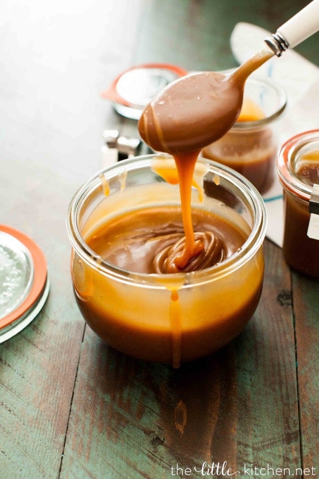 How to Make Caramel Sauce from thelittlekitchen.net How to Make Caramel Sauce from thelittlekitchen.net
