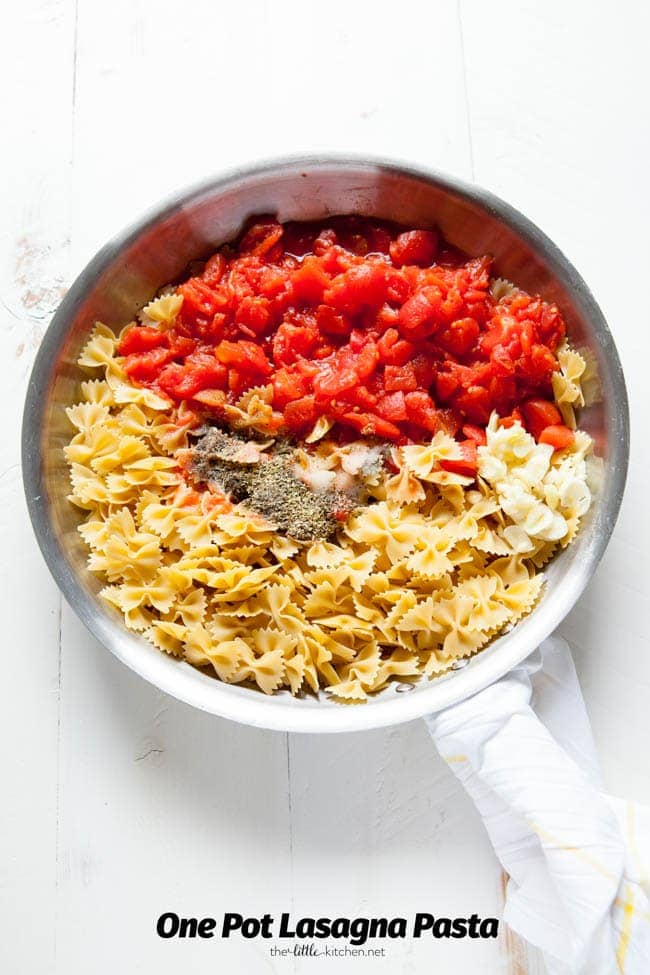 One Pot Lasagna Pasta from thelittlekitchen.net One Pot Lasagna Pasta from thelittlekitchen.net