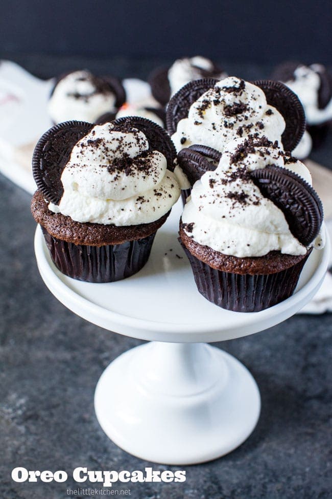 Oreo Cupcakes from thelittlekitchen.net Oreo Cupcakes from thelittlekitchen.net