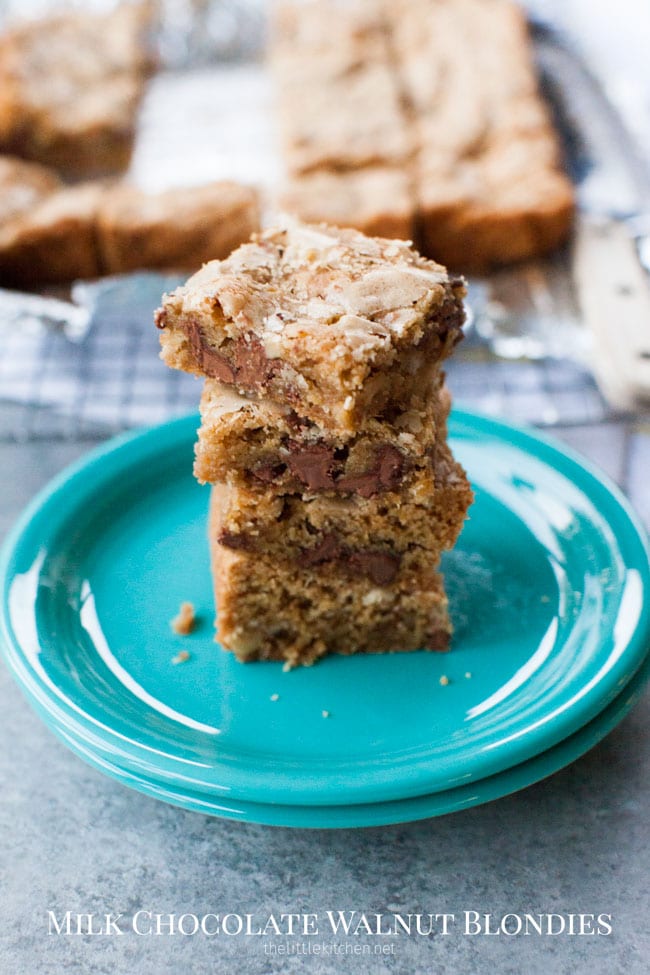 Milk Chocolate Walnut Blondies from thelittlekitchen.net Milk Chocolate Walnut Blondies from thelittlekitchen.net