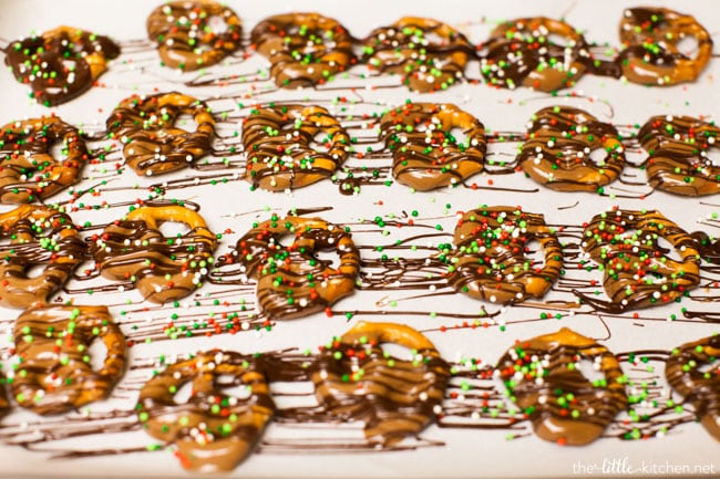 Chocolate Pretzel Bark from thelittlekitchen.net Chocolate Pretzel Bark from thelittlekitchen.net