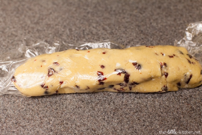 Cranberry White Chocolate Shortbread Cookies from thelittlekitchen.net Cranberry White Chocolate Shortbread Cookies from thelittlekitchen.net
