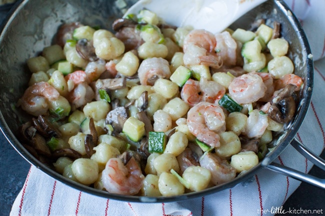 Shrimp Alfredo Gnocchi from thelittlekitchen.net Shrimp Alfredo Gnocchi from thelittlekitchen.net