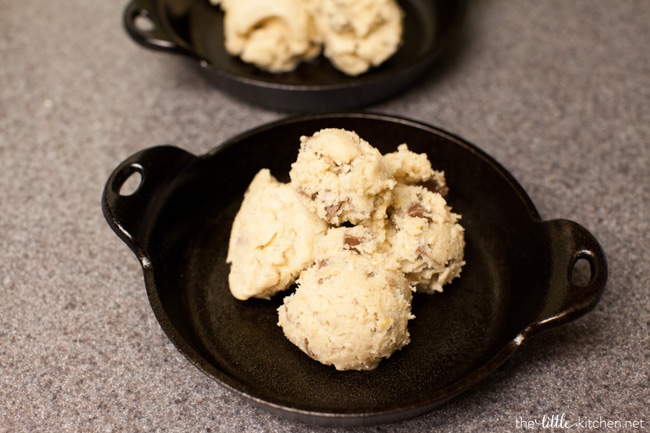 Chocolate Chunk Skillet Cookies from thelittlekitchen.net Chocolate Chunk Skillet Cookies from thelittlekitchen.net