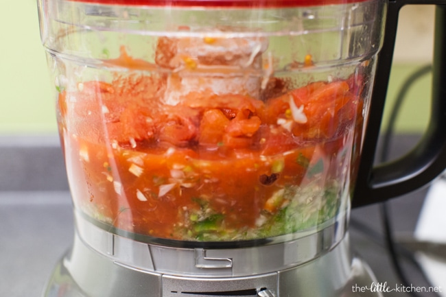 How to make salsa from thelittlekitchen.net How to make salsa from thelittlekitchen.net