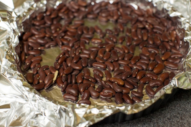 Dried beans used as pie weights Dried beans used as pie weights