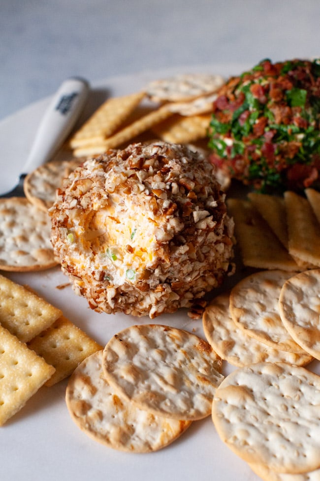 Cheese Ball Recipe from thelittlekitchen.net Cheese Ball Recipe from thelittlekitchen.net