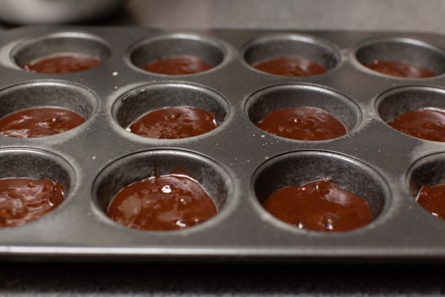 How to Make Brownie Cups from thelittlekitchen.net How to Make Brownie Cups from thelittlekitchen.net