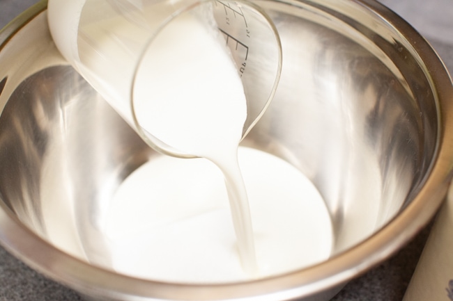 How to Make Homemade Whipped Cream from thelittlekitchen.net How to Make Homemade Whipped Cream from thelittlekitchen.net