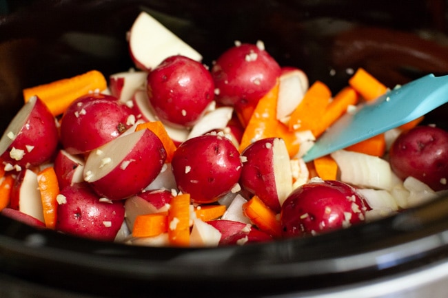 Crockpot Chicken and Potatoes from thelittlekitchen.net Crockpot Chicken and Potatoes from thelittlekitchen.net